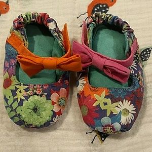 Chooze crib shoes